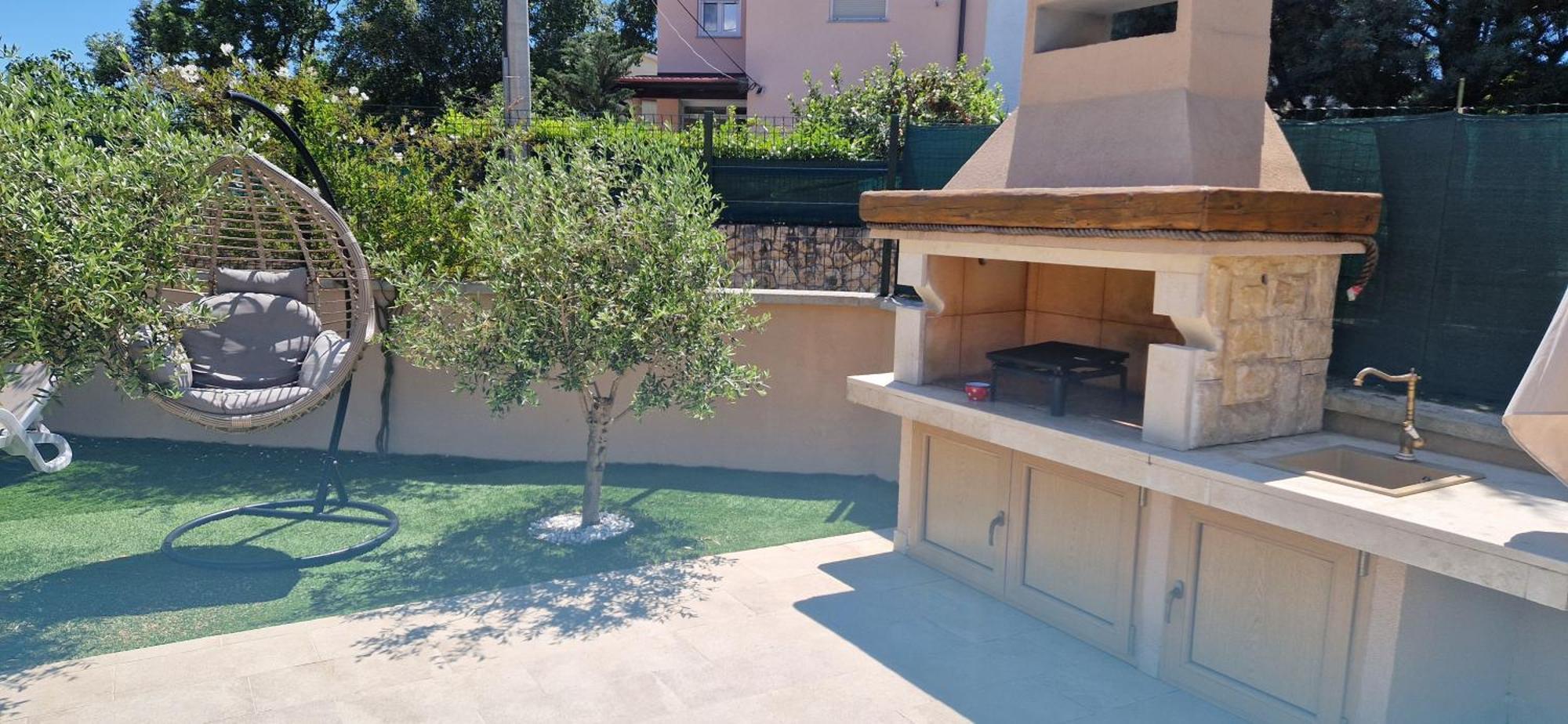 Villa Lukas&Ana S Bazenom,Djecjim Igralistem Pinezici  Exterior photo