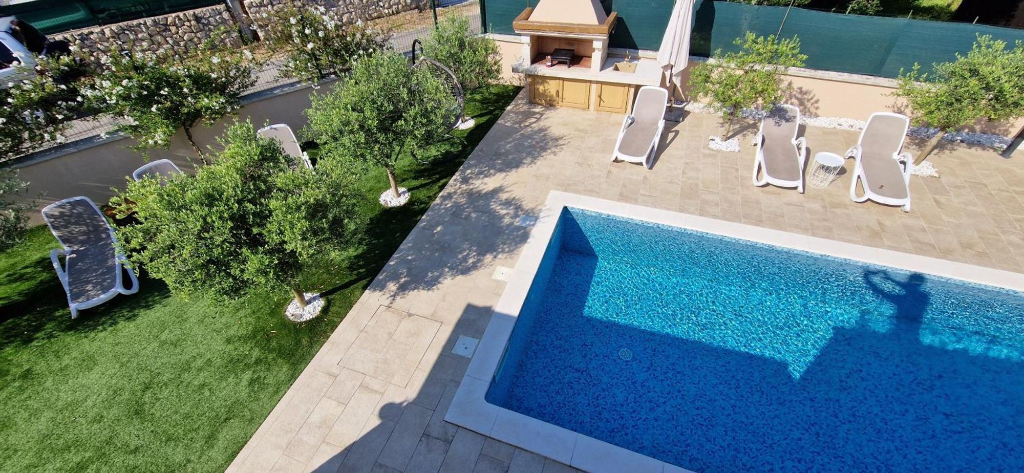 Villa Lukas&Ana S Bazenom,Djecjim Igralistem Pinezici  Exterior photo